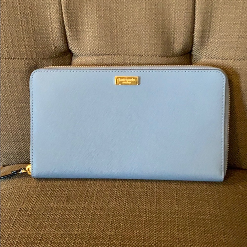 Kate Spade Travel Wallet